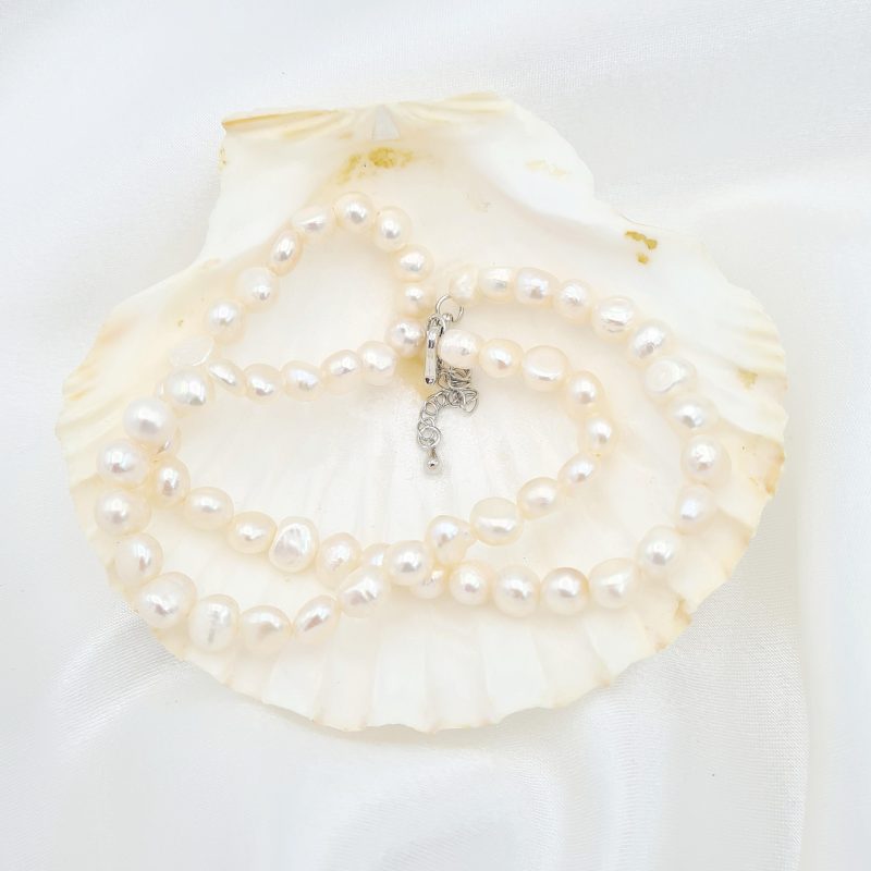 Freshwater Pearl Necklace 18 Inches - Image 3