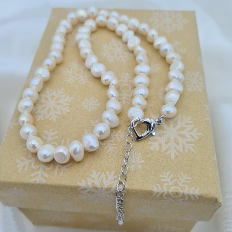 White Freshwater Pearl Necklace 16 Inches - Image 3