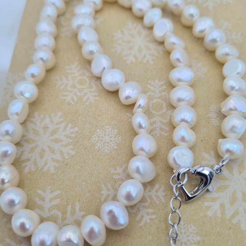 White Freshwater Pearl Necklace 16 Inches - Image 4