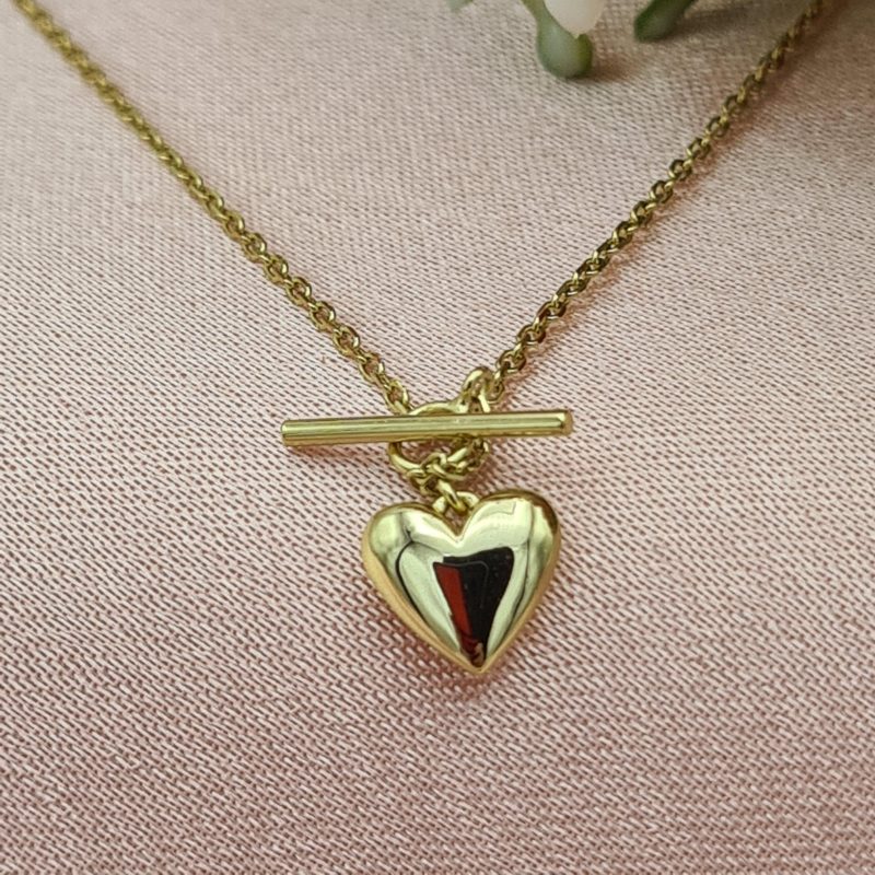 18ct Yellow Gold on 925 Sterling Silver T Bar Heart Necklace - Image 2